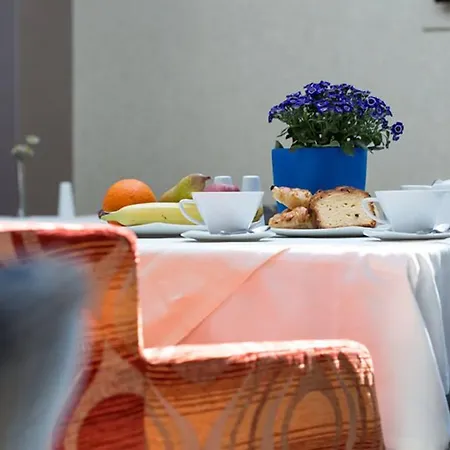 Olympic Star 2* パトラ