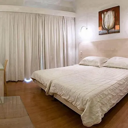 Olympic Star 2* パトラ